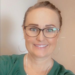 Meet your Posher, Sheri